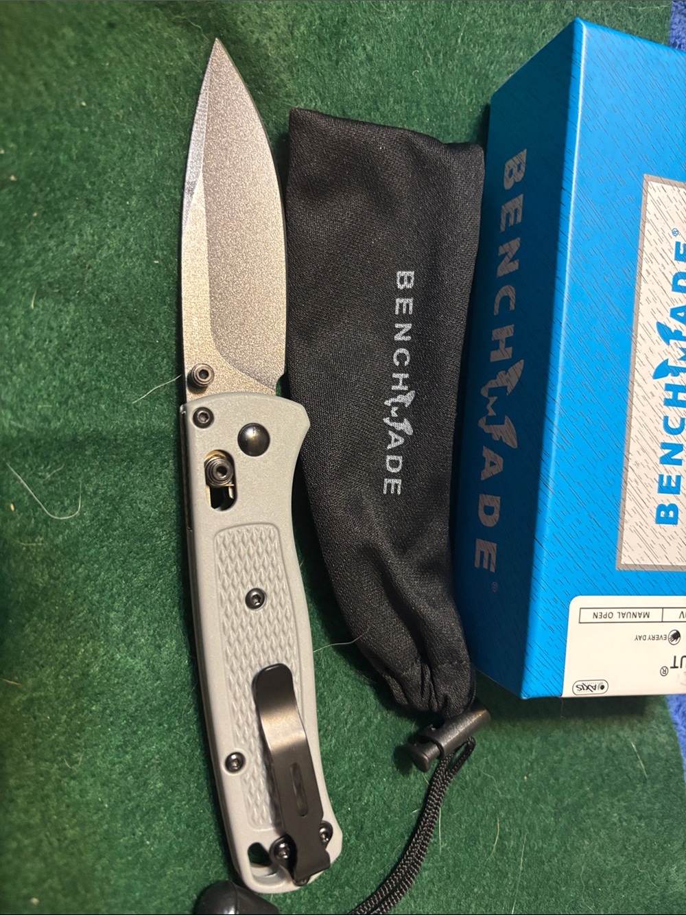Benchmade Men's Folding Pocket Knife in Silver Gray